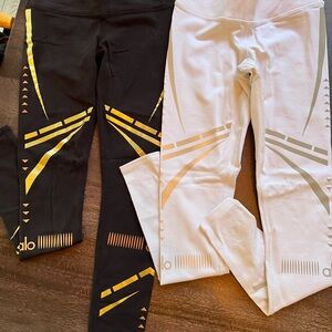 Alo Yoga Tribal print leggings. Perfect condition. Size XXS.